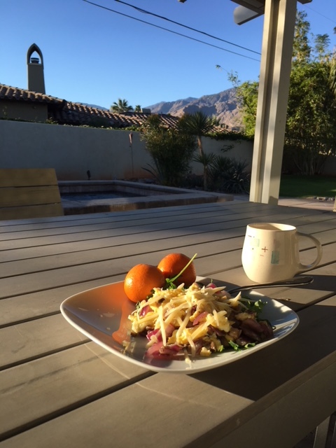 Beautiful morning breakfast with views of the mountains!